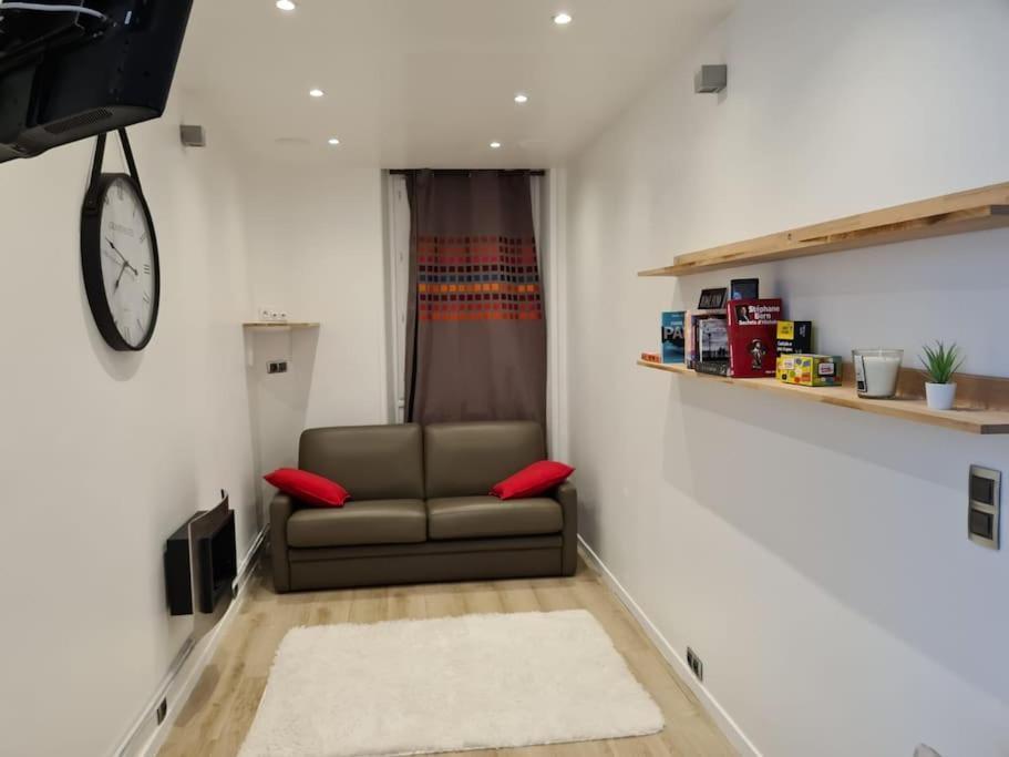 Suresnes : 2 Pieces Cosy Apartamento Exterior foto